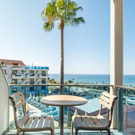 Otel Eflina 4*
